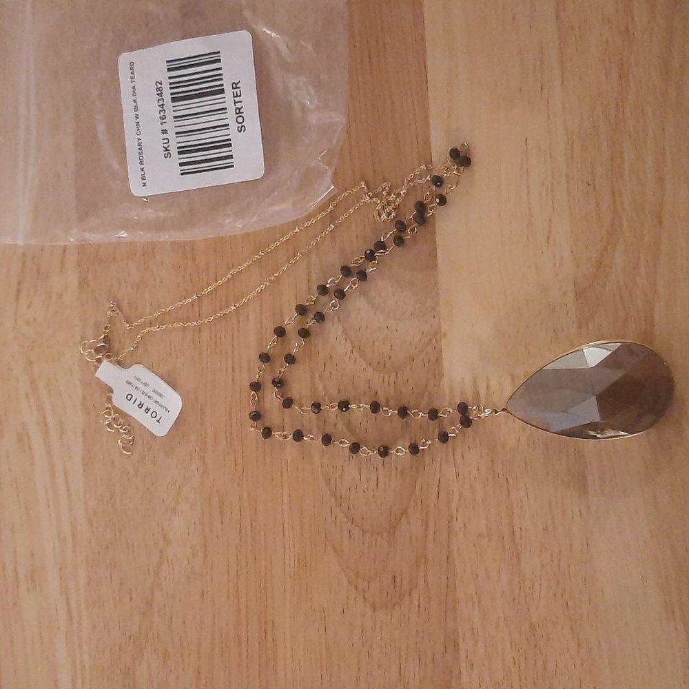 Torrid Rosary Beaded Chain Teardrop Pendant Necklace Jewelry